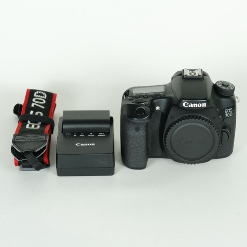 Ottima canon eos 70d attacco - ottima,