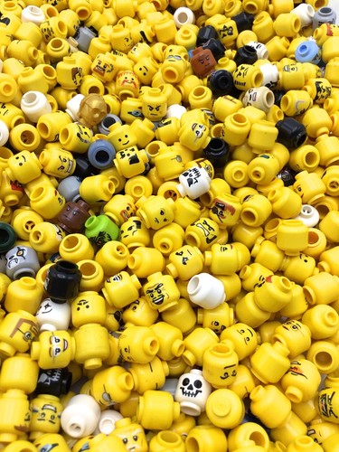Lego lotto 100 - lego, minifigure