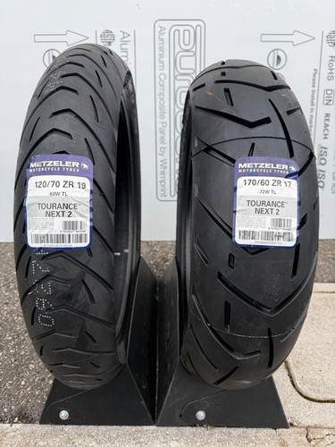 Coppia 120 r19 60v - 120/70,
