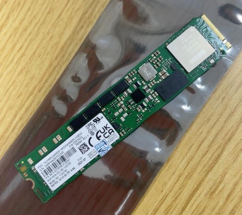 Samsung pm983 ssd - 3,84, tb