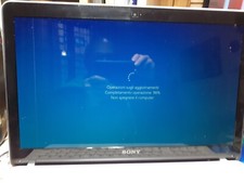 sony vaio 15" funzionante solo piccolo diffetto che non pregiudica l'utilizzo