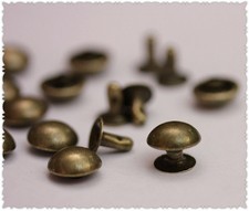 200pz Borchie sfuse semisfere