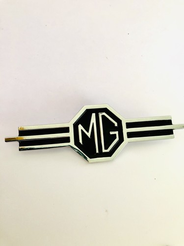 Chrome and black dash - mg,