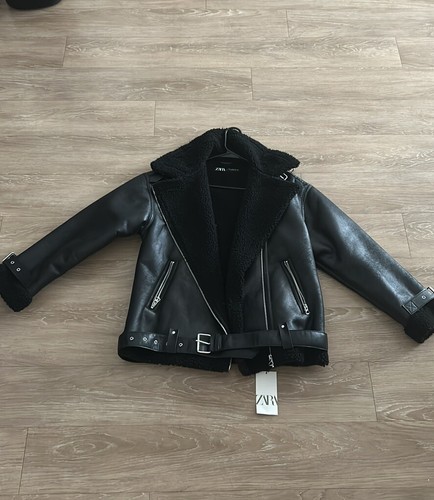 Nwt zara black - double, faced