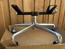 Herman Miller Eames Aluminum