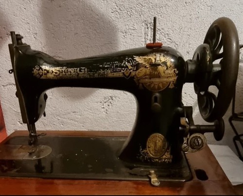 Macchina cucire singer - da,