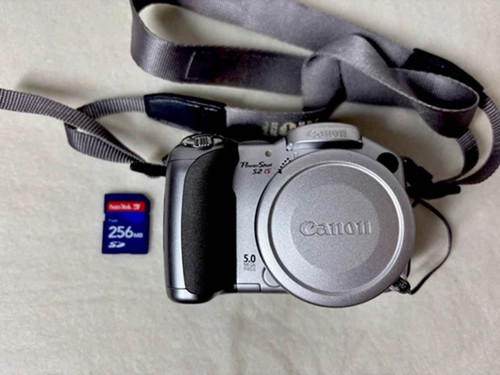 Canon powershot tenuta - is,