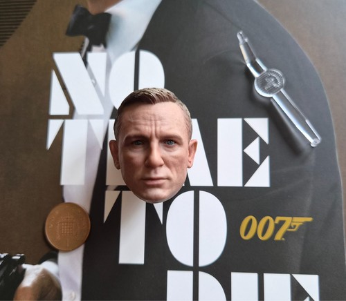 Hot toys james bond time - james, no