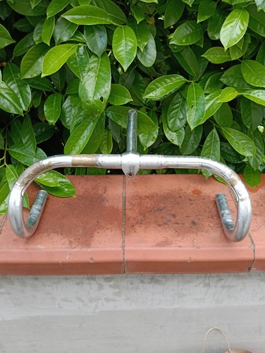 Manubrio attacco - e,