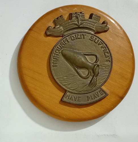 I155283 crest nave - -,