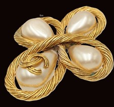 Spilla CHANEL AUTENTICA logo