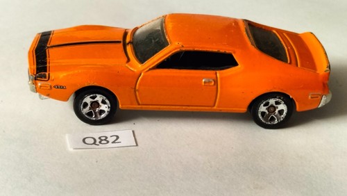 Voiture q82 hot wheels - voiture,