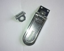 Chiusura Porta lucchetto BURG in acciaio zincato con nasello mm. 80