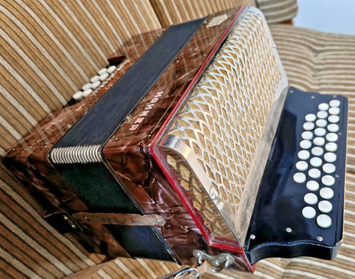 Hohner viktoria club model - hohner,