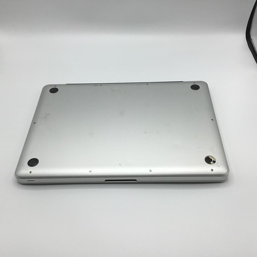 2009 apple macbook - apple,