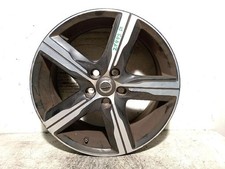 31423871 cerchio per VOLVO V40 HATCHBACK (525) D3 2012 5281553