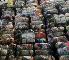 Box Abbigliamento Vintage Uomo / Donna / 100 Kg Firmato Lotto al Kg Grado A/B/C