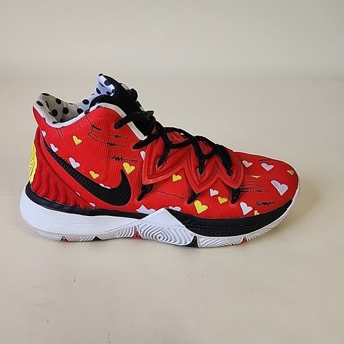 Nike kyrie sneaker room mom - room,