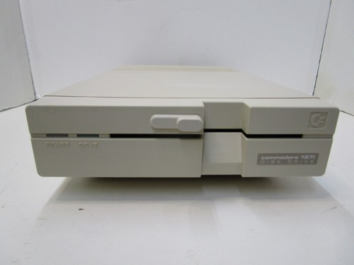 Commodore 1571 floppy drive - floppy,