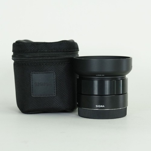 Sigma 8 dn sony - 30, f2.8