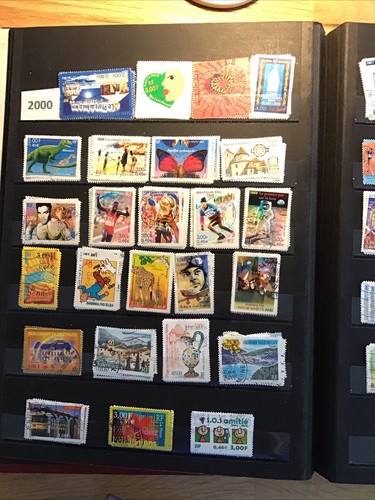 Lot de180 timbres - lot,