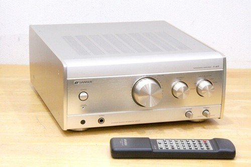 Amplificatore stereo integrato