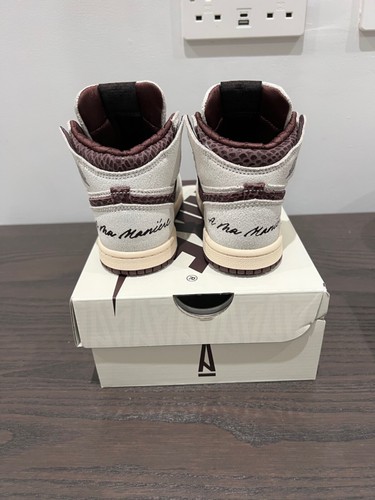 Air jordan ma maniere - x,