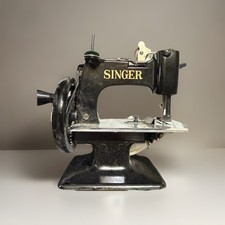 Mini macchina da cucire