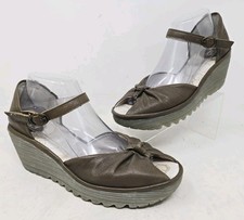 Fly London sandali zeppa pelle