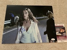 Jennifer love hewitt signed - hewitt,