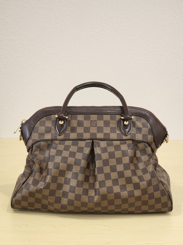 Louis vuitton damier - vuitton, ebene