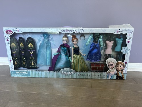 Esclusivo disney store - disney, 2013