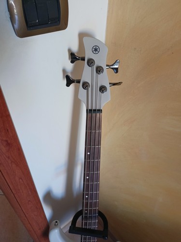 Basso elettrico corde - basso, 4