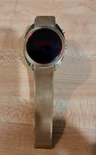 Vintage 1970s digital watch - digital,