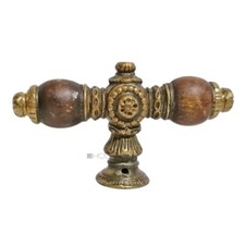 Oliva Finestra Antico