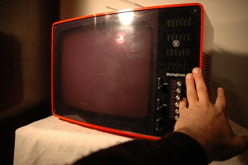 Televisore vintage rosso - vintage,