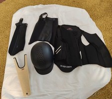 Kit equitazione Cap e corpetto equitazione