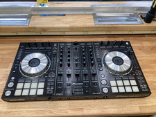 Pioneer DDJ-SX2 DJ Controller
