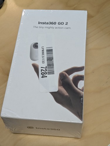 Insta360 action camera - 2,