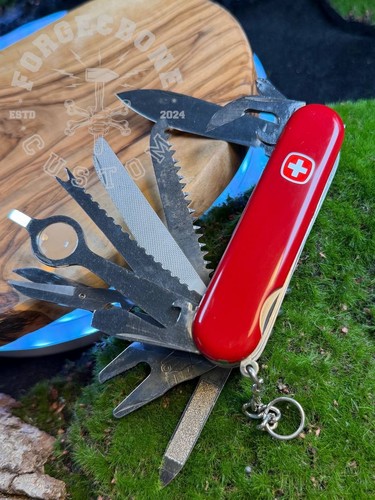 Wenger champ red - (victorinox),