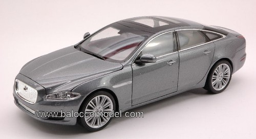 Modellino auto scala - , 1:24