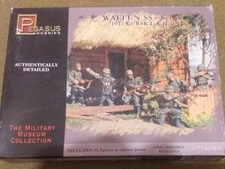 SOLDATINI 1/72 WWII WAFFEN SS