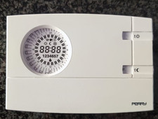PERRY 1CR CR308/G Cronotermostato digitale giornaliero