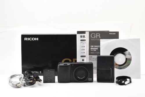 2037 scatti mint ricoh gr - 2037,