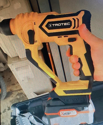 Adattatore batteria - adattatore,