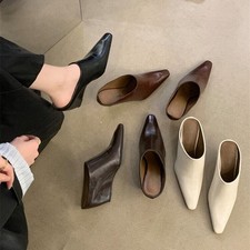 Ciabatte donna stile Occidente