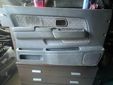 Pannello interno portiera ANTERIORE sinistro NISSAN NAVARA PICKUP (D22) 2.5 dCi