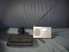 Etón E5 AM/FM Stereo/SW Dual