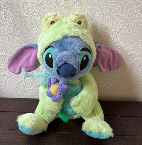 Rare disney store easter - store,