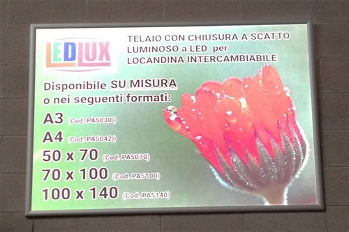 Lightbox cornice scatto led - a,